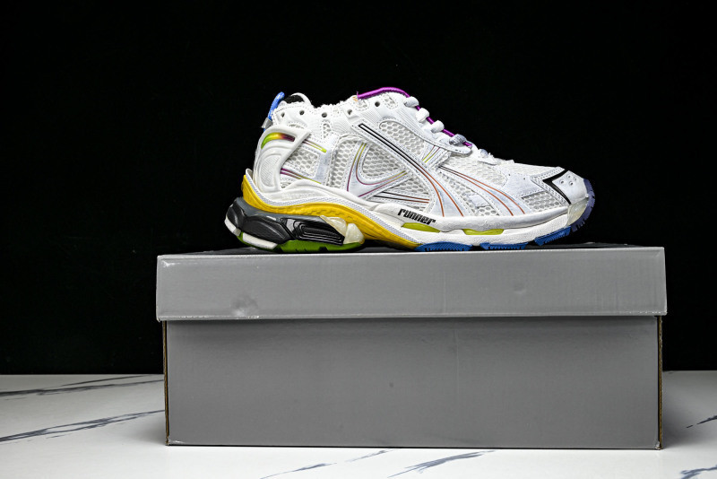 Ba1en*iaga runner wrung-9800