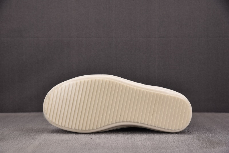RO Sneakers