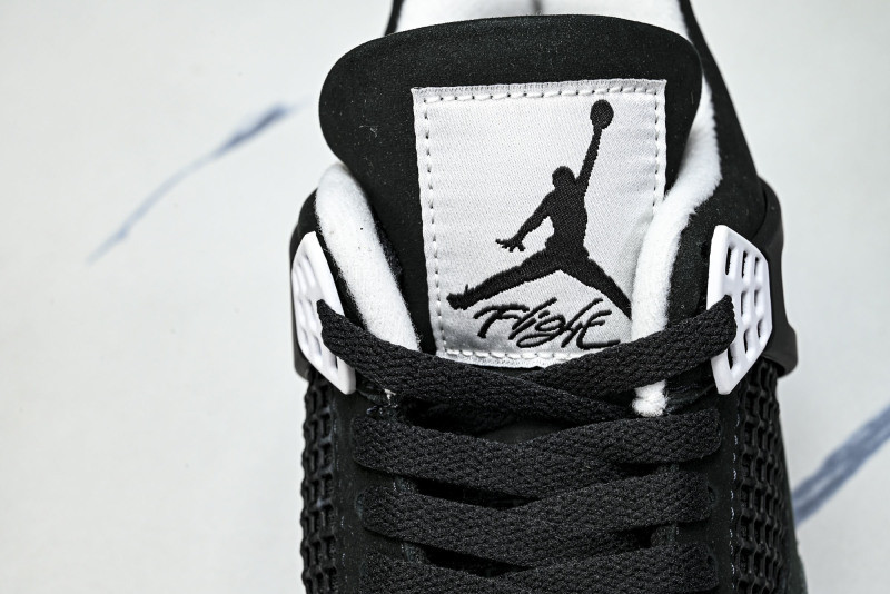 Air Jordan 4 "Fear" FQ8138-002