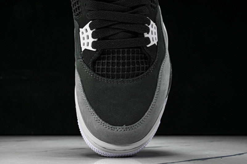 Air Jordan 4 "Fear" FQ8138-002