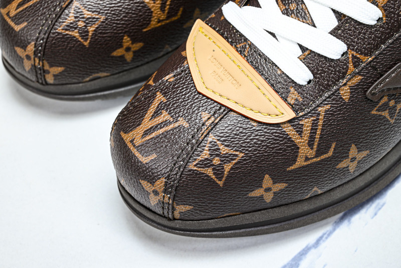L*V Buttersoft Sneaker