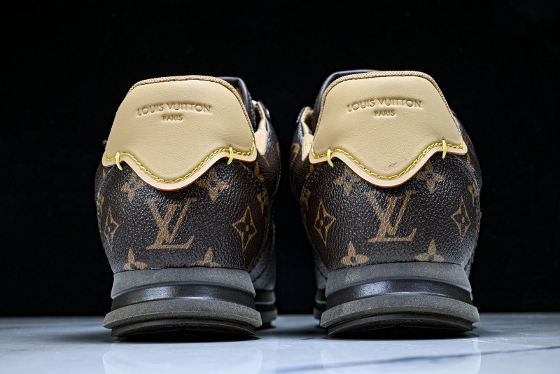 L*V Buttersoft Sneaker
