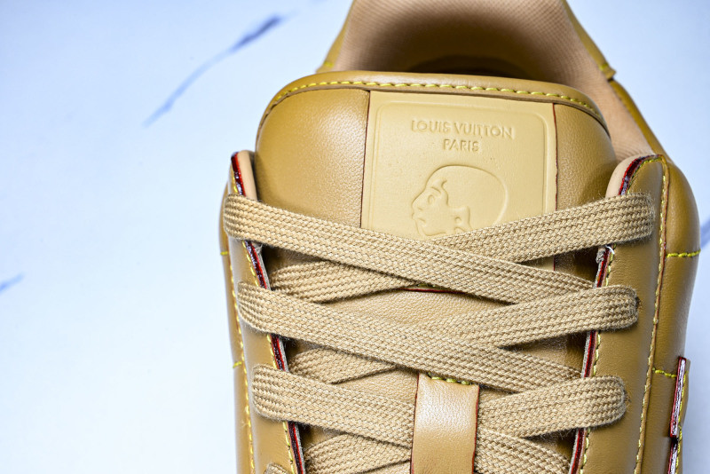L*V Buttersoft Sneaker