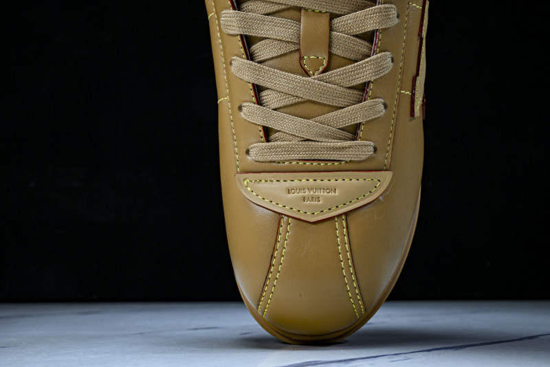 L*V Buttersoft Sneaker