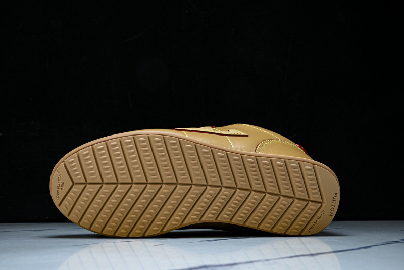 L*V Buttersoft Sneaker