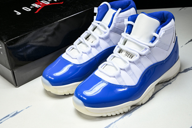 Air Jordan 11 IO8959-133