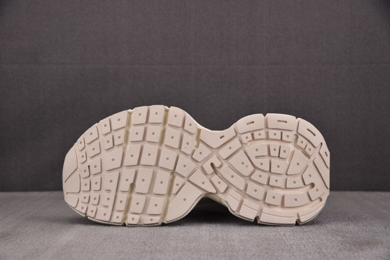 Ba1en*iaga Sneaker 3XL