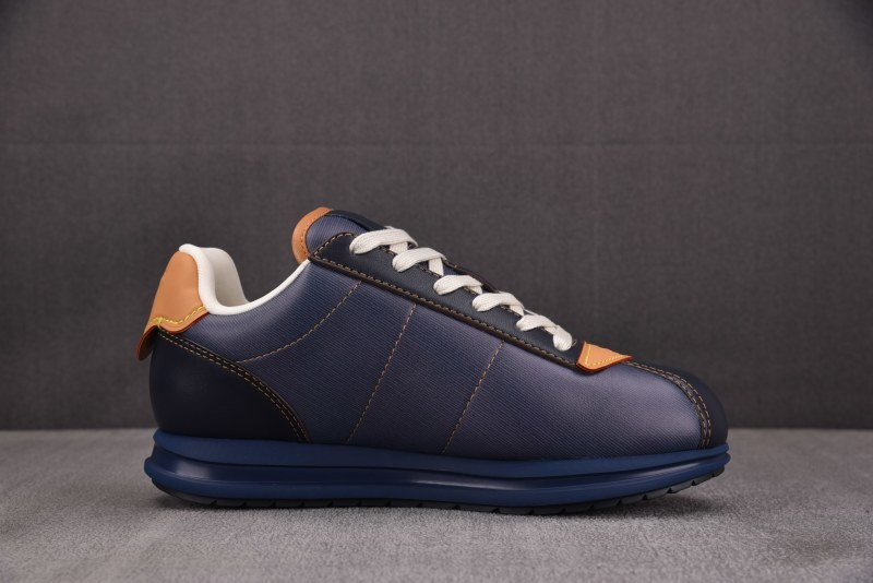 L*V Buttersoft Sneaker