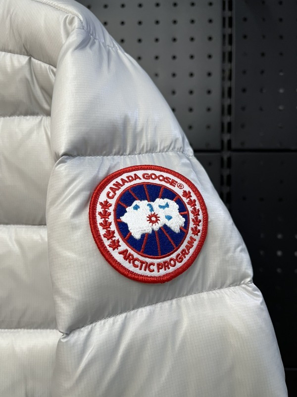 Can*a G00se coat