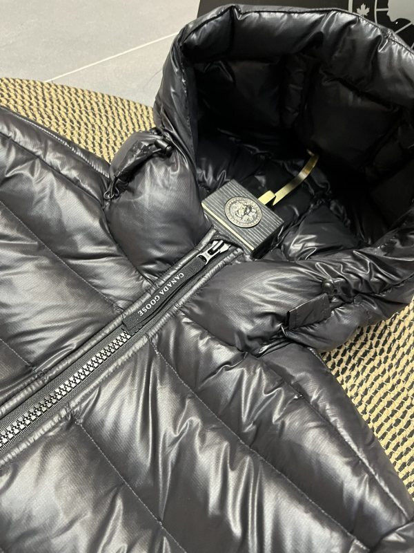 Can*a G00se coat