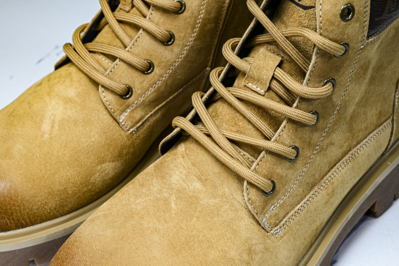 L*V BOOTS