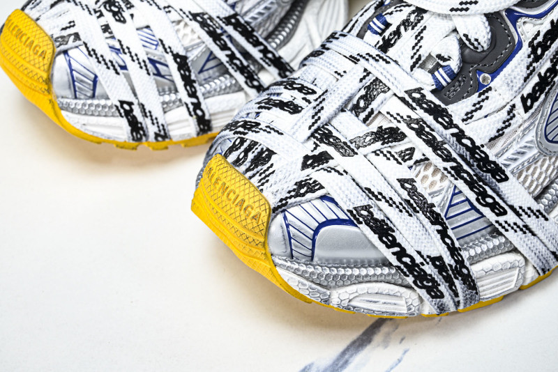 Ba1en*iaga Sneaker 3XL