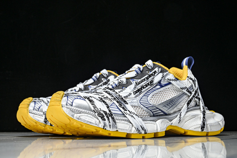 Ba1en*iaga Sneaker 3XL
