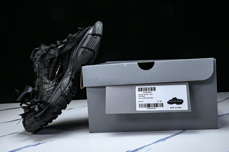 Ba1en*iaga Sneaker 3XL