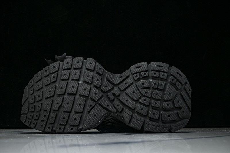 Ba1en*iaga Sneaker 3XL