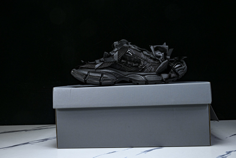 Ba1en*iaga Sneaker 3XL