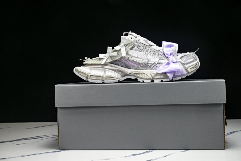 Ba1en*iaga Sneaker 3XL