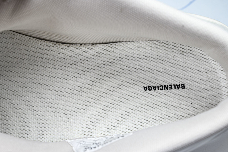 BLCG SNEAKER WBKBM9000