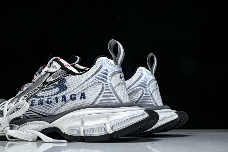 Ba1en*iaga Sneaker 3XL