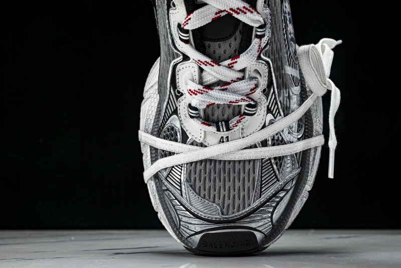 Ba1en*iaga Sneaker 3XL