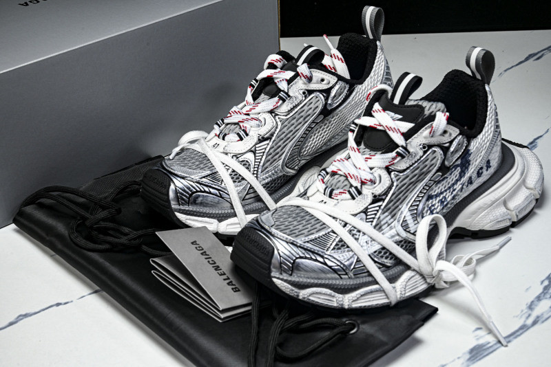 Ba1en*iaga Sneaker 3XL