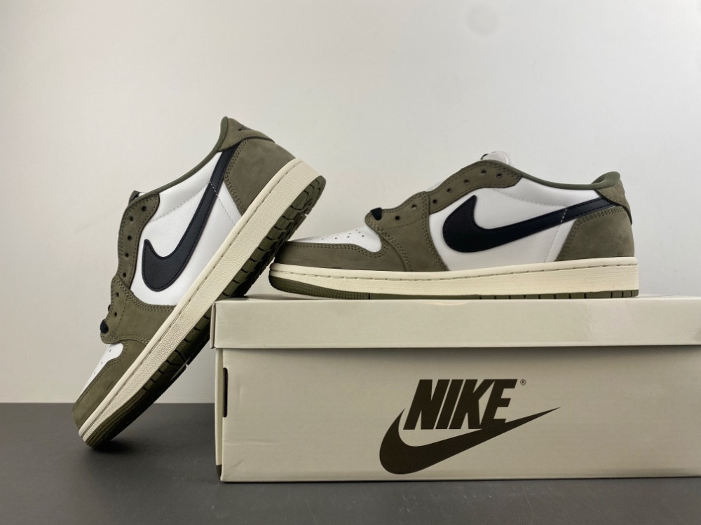 Air Jordan 1 Low OG HC6998-200
