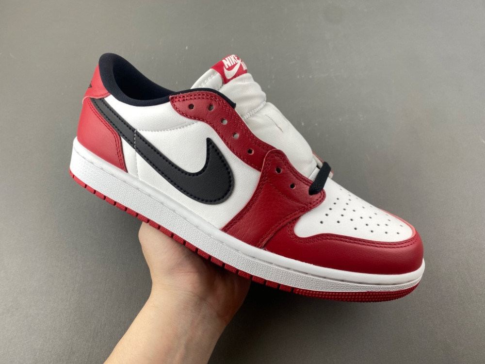 Air Jordan 1 Low OG “Chicago” HQ6998-600