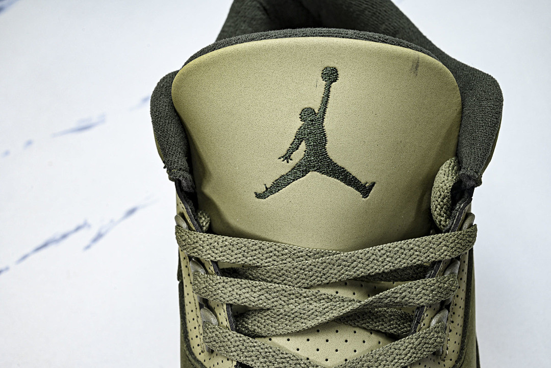 Air Jordan 3 “Family Affair” DN3707-202