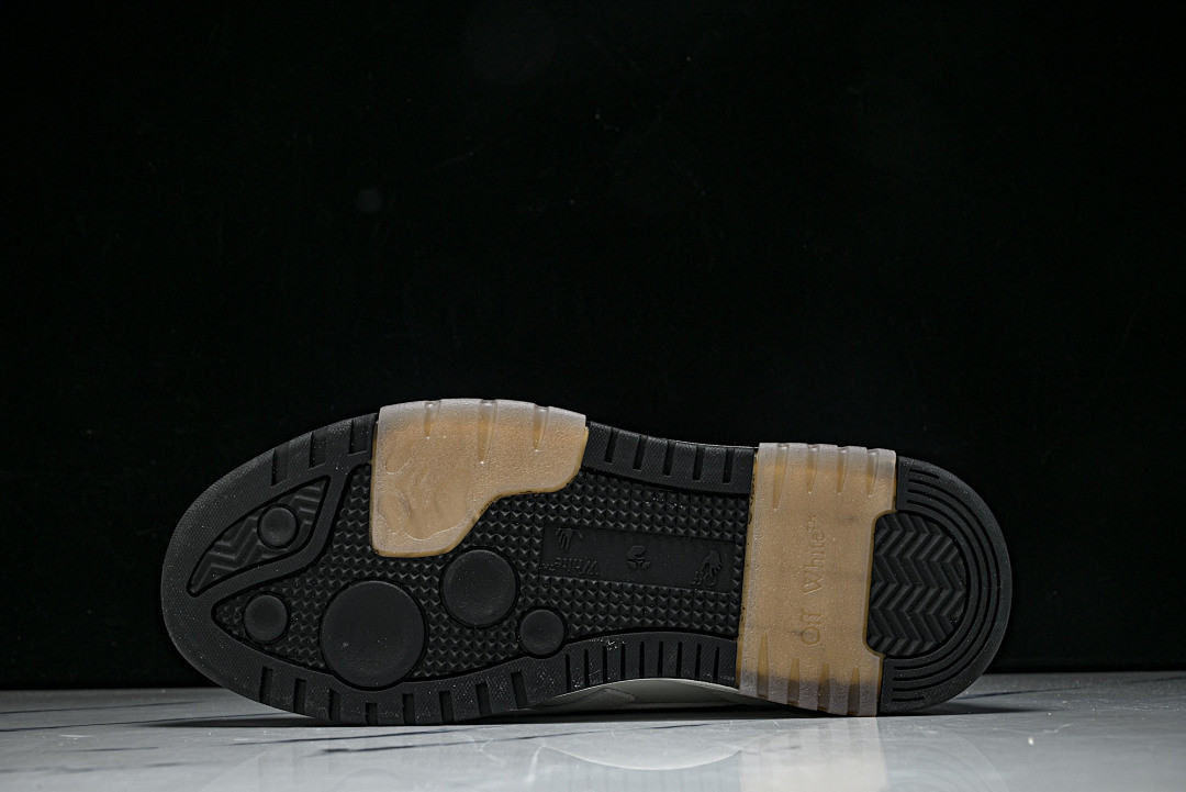 Off White GYM Sneaker