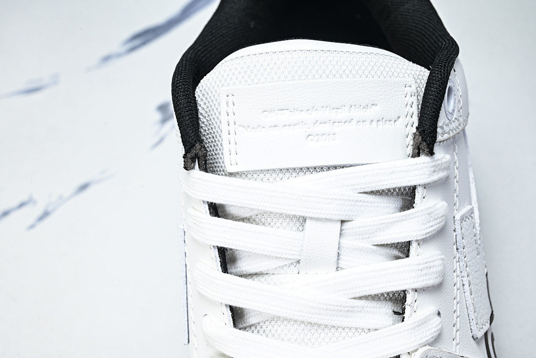 Off White GYM Sneaker