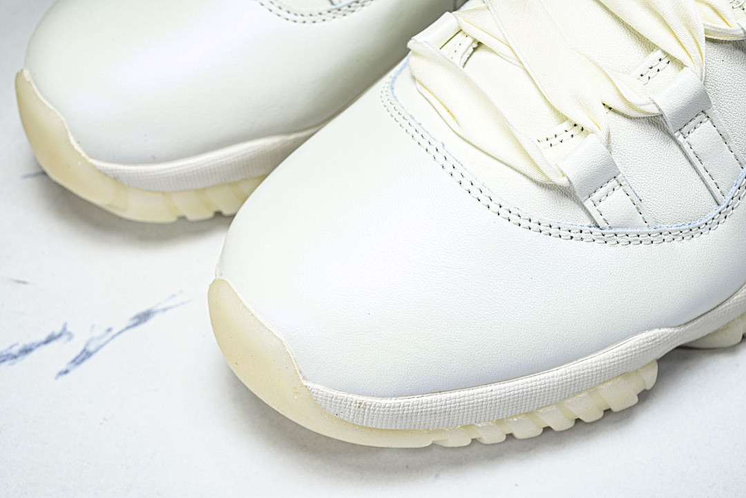Air Jordan 11 “Pearl” AR0715-11O