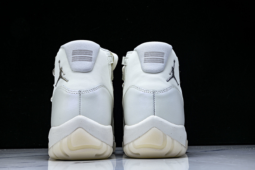 Air Jordan 11 “Pearl” AR0715-11O