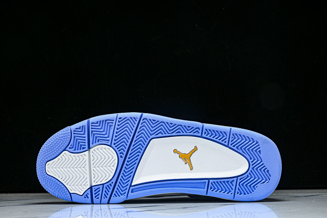 Air Jordan 4 Retro LS 