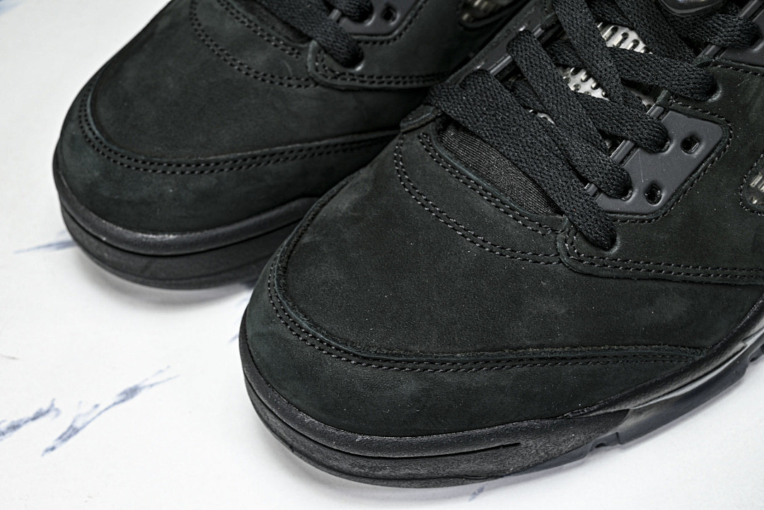 Air Jordan 5 Retro "Black Cat" FZ2239-001
