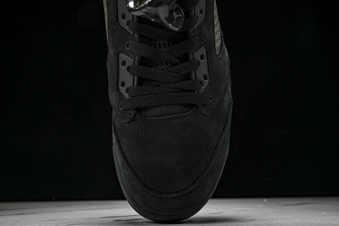Air Jordan 5 Retro "Black Cat" FZ2239-001