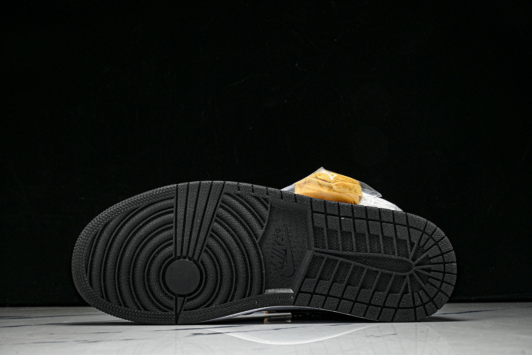 Fragment Design x Union x Air Jordan 1 II7282-100
