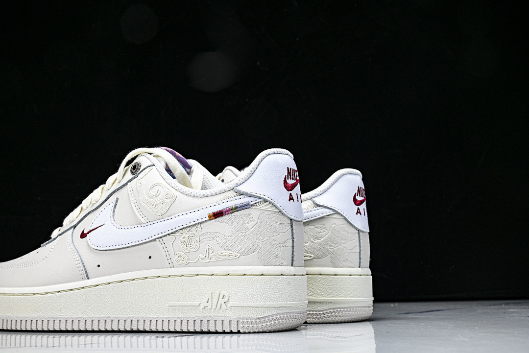Nike Air Force 1