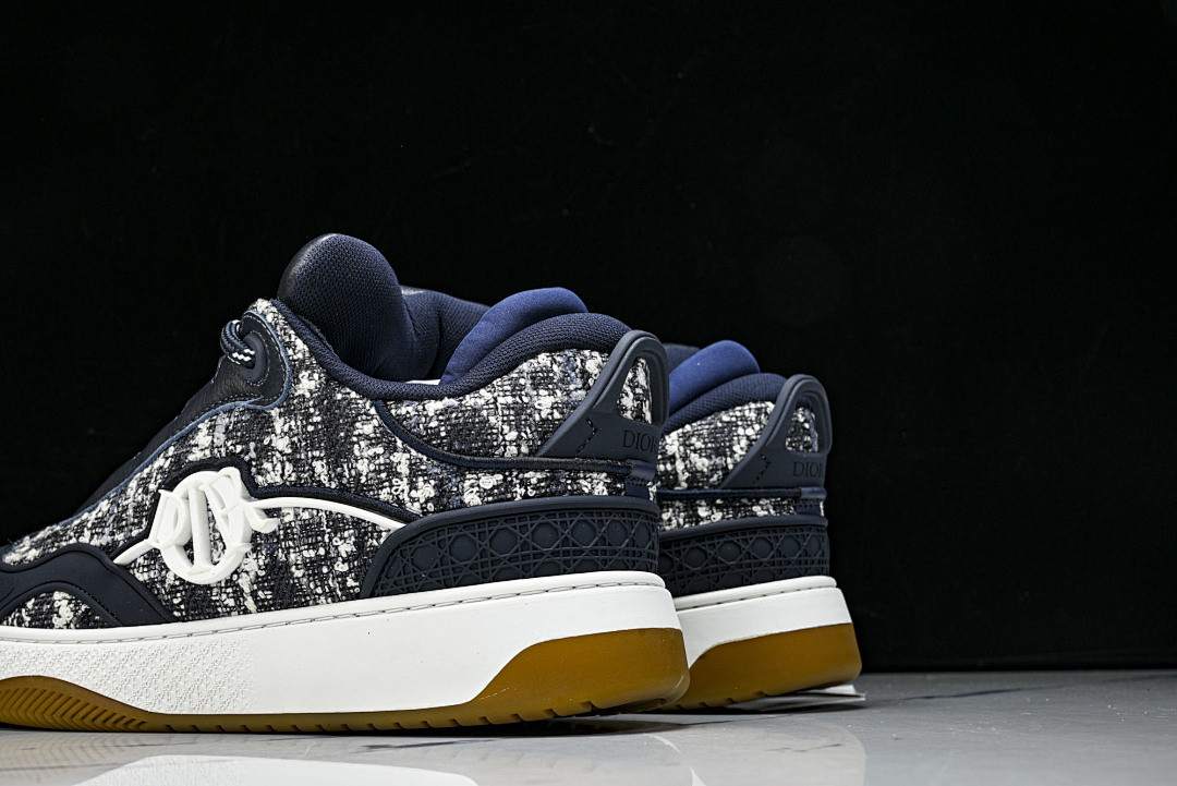 DR B9S Sneaker