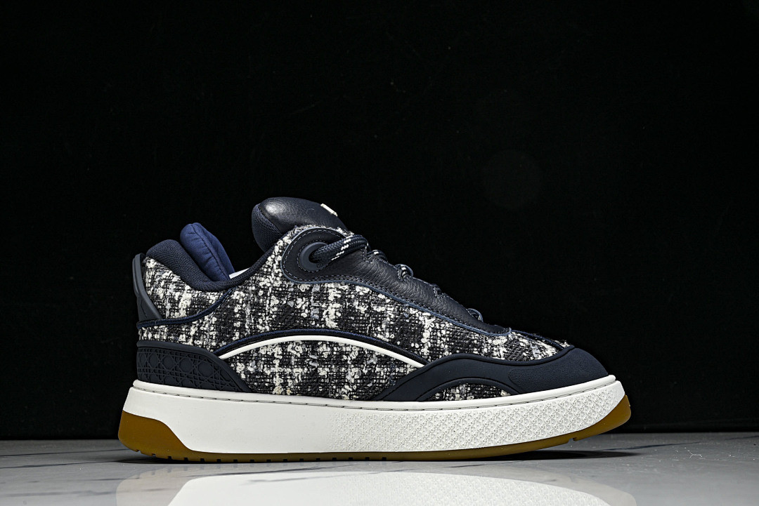 DR B9S Sneaker