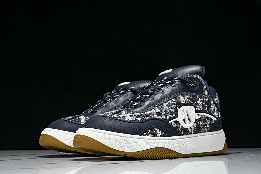 DR B9S Sneaker