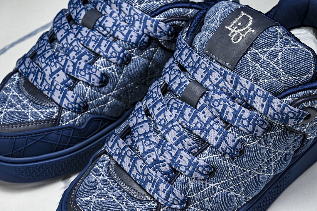 DR B9S Sneaker