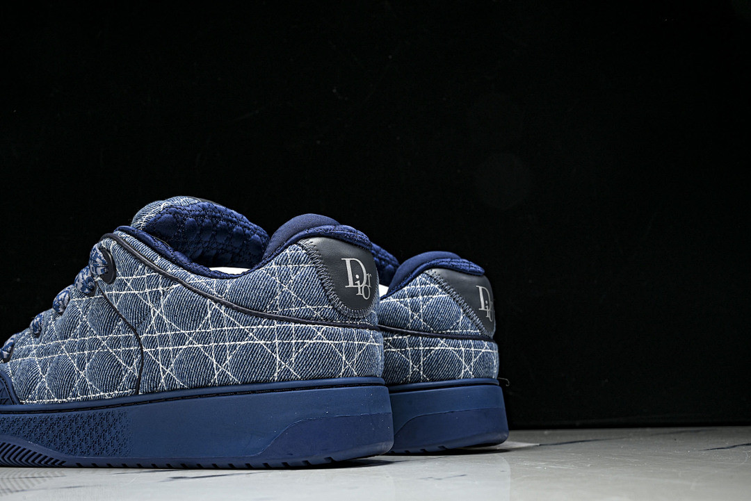 DR B9S Sneaker
