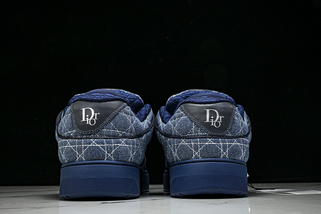 DR B9S Sneaker