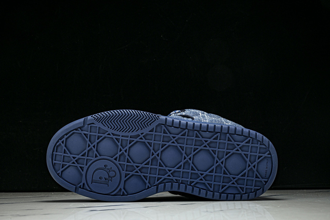 DR B9S Sneaker