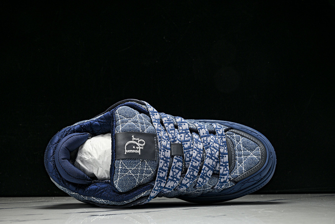 DR B9S Sneaker