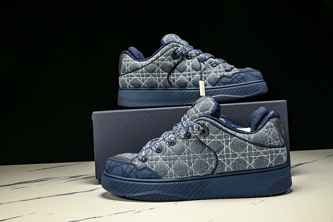 DR B9S Sneaker
