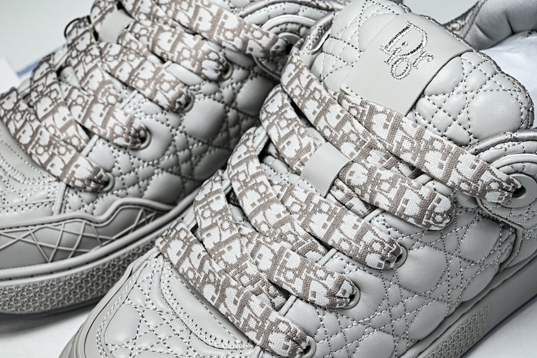 DR B9S Sneaker
