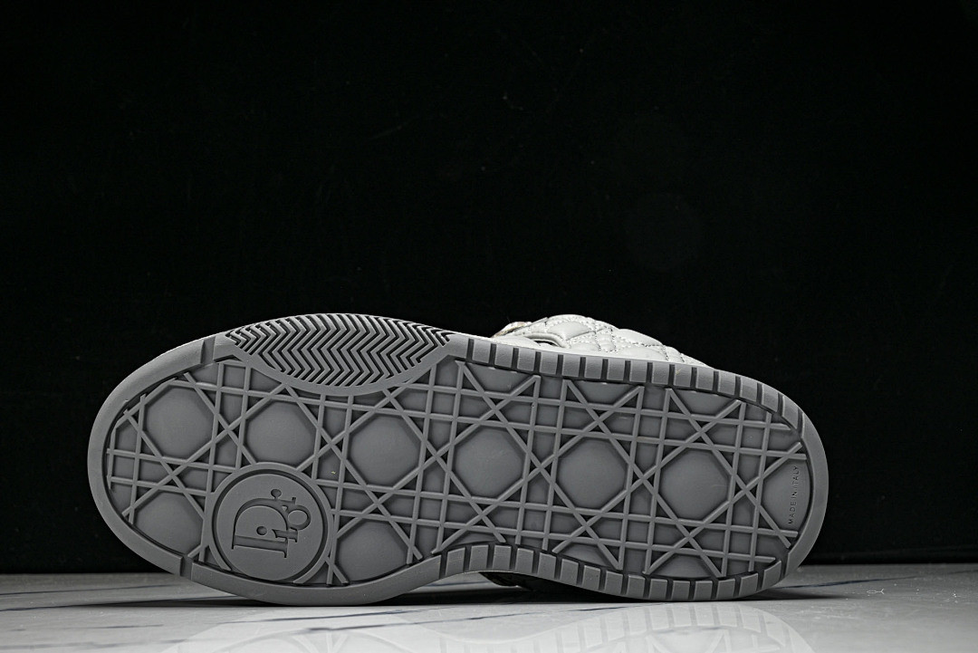 DR B9S Sneaker