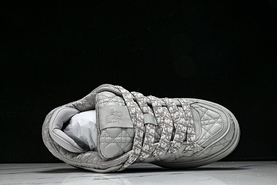 DR B9S Sneaker