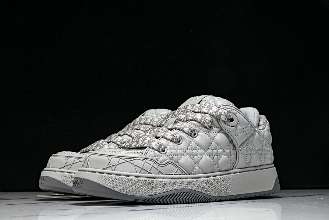 DR B9S Sneaker